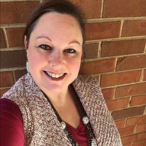 Meet your Posher, Michele